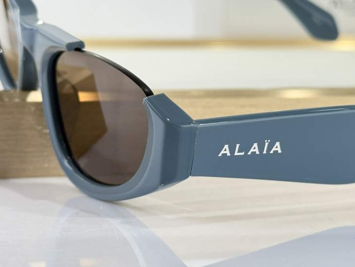 Picture of Amiri Sunglasses _SKUfw75332670fw